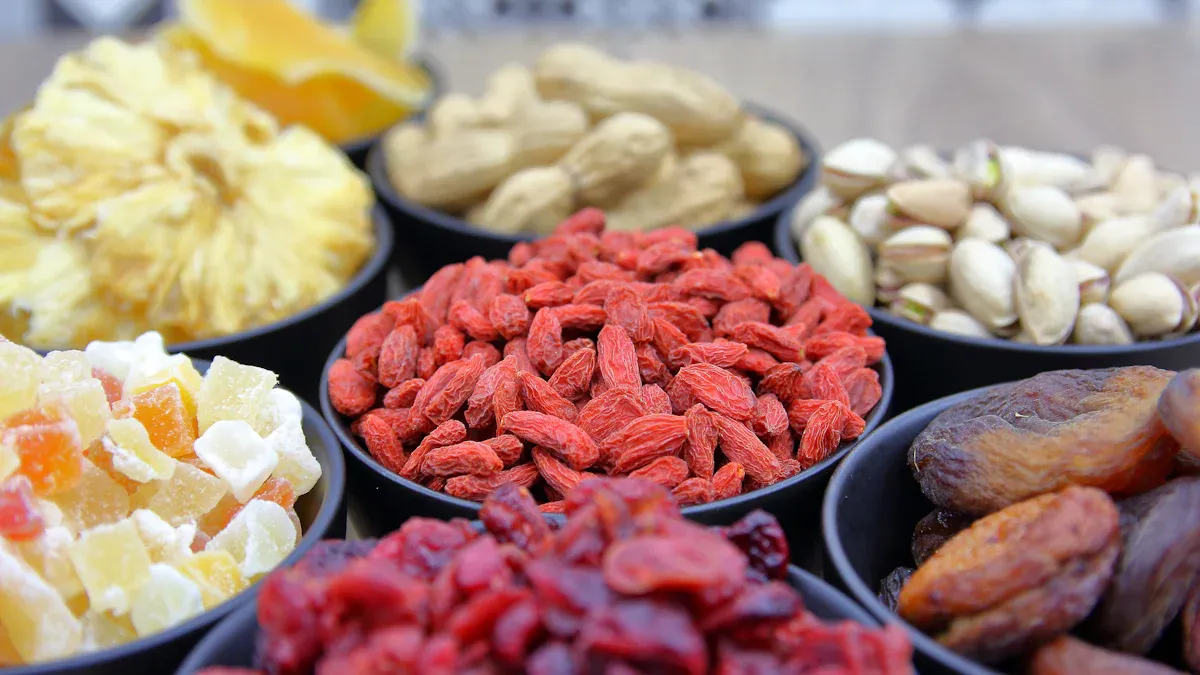 What Is a Food Dehydrator