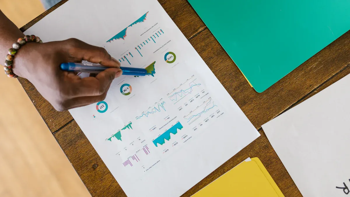 효과적인 비주얼라이제이션 원칙과 단계