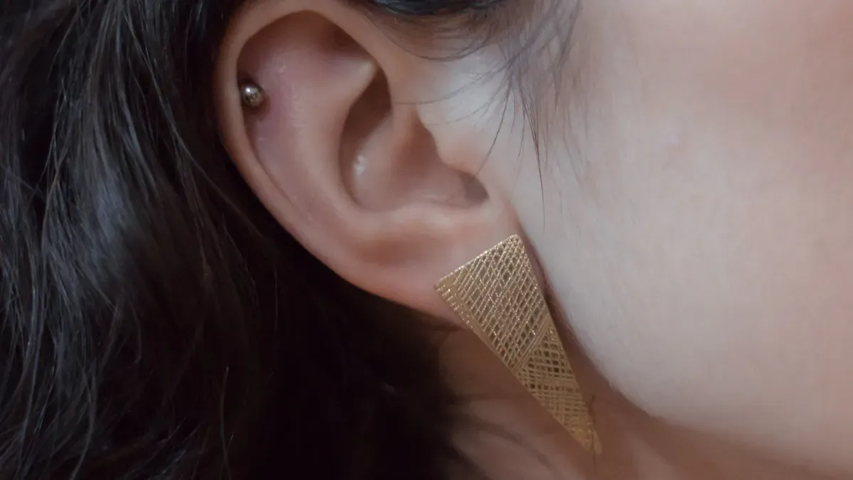 Emplacement du piercing anti-tragus