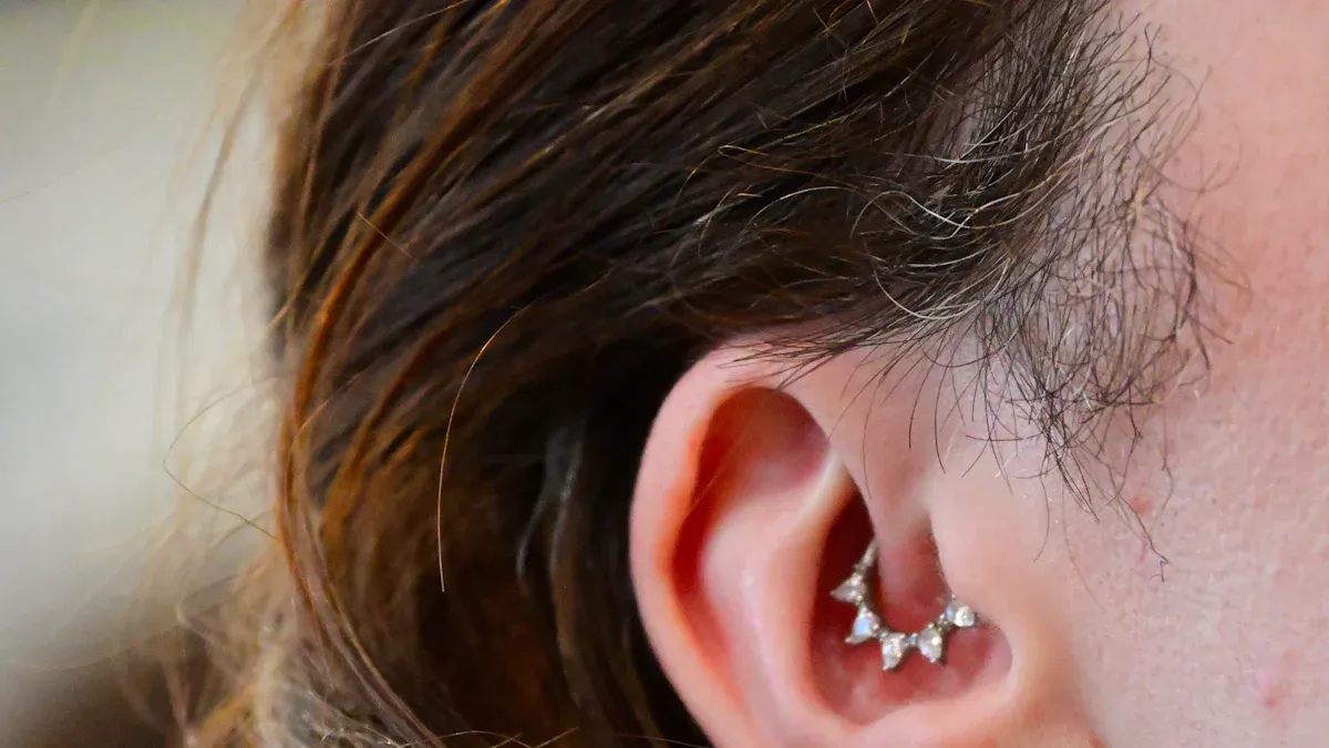 Avantages du piercing conque