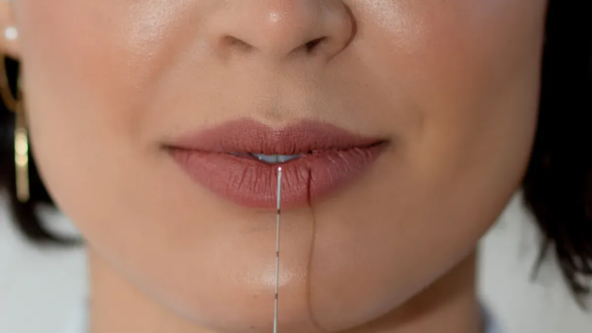Labret vertical vs classique : esthétique et style