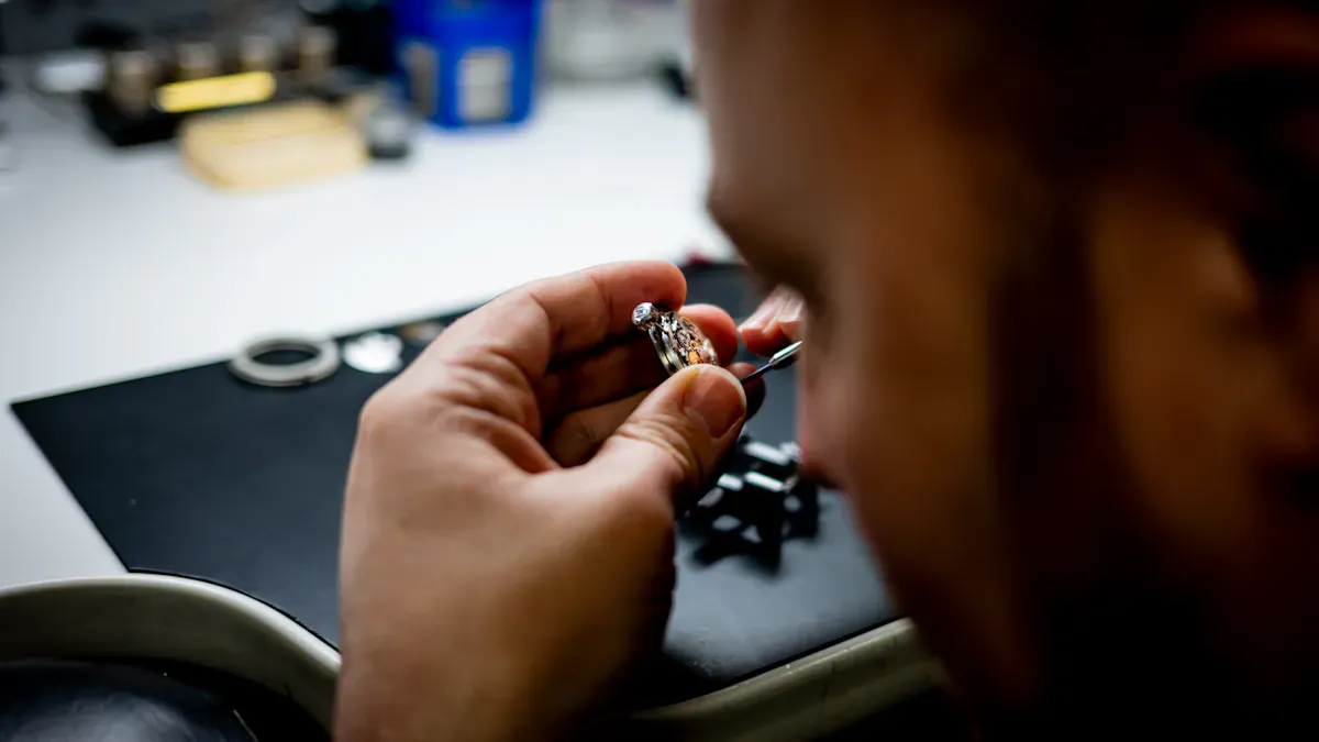 Entretien de bijoux : nettoyage