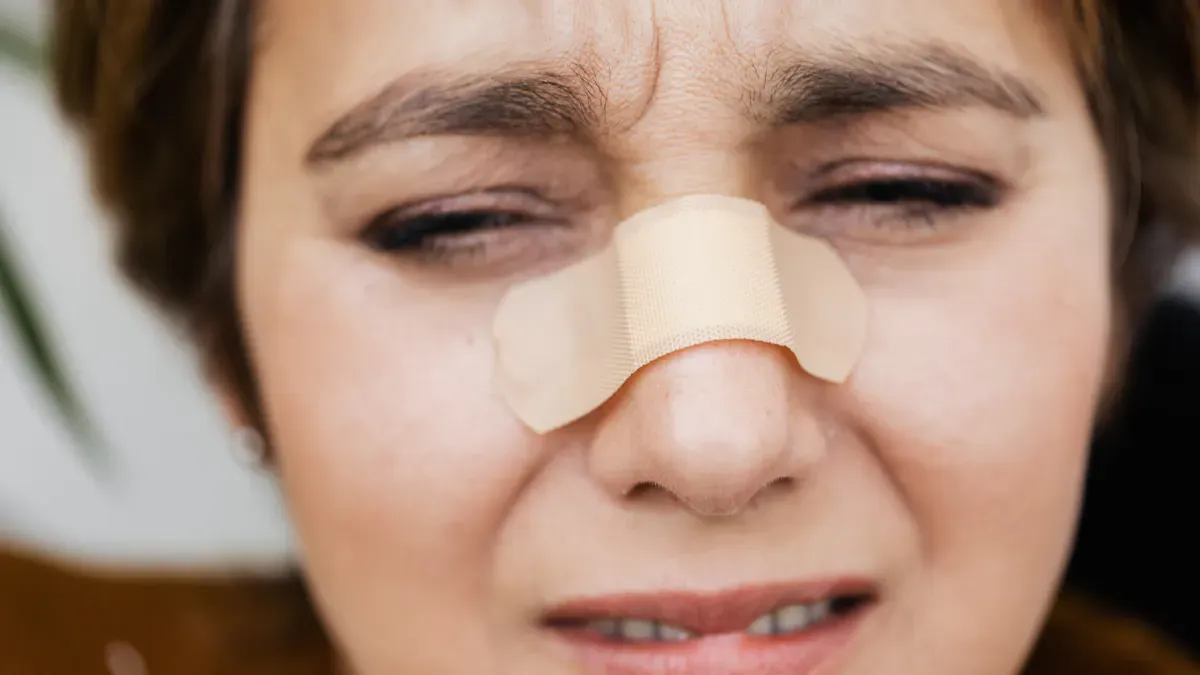 Douleur du piercing du septum