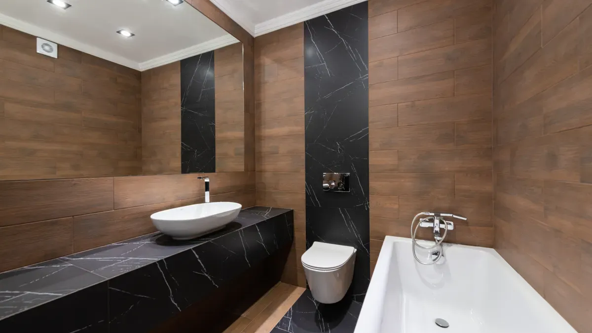 Are Waterproof Laminate Floors Good for Bathrooms?