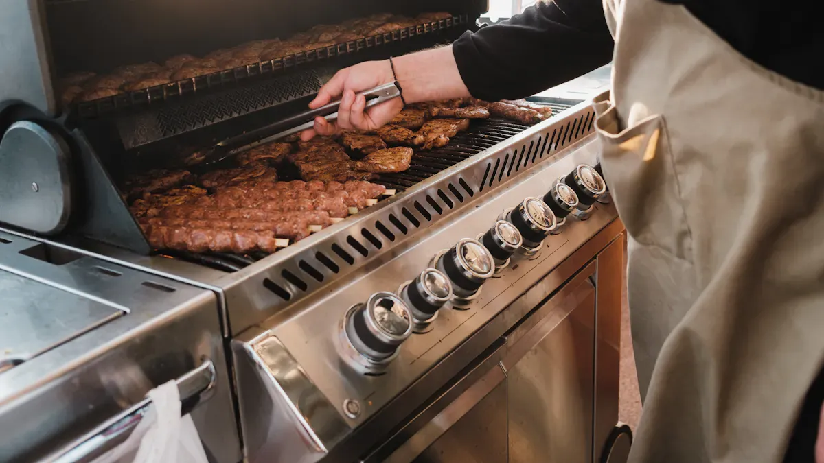 Multi-Burner Gas Grills Explained: Why More Burners Matter