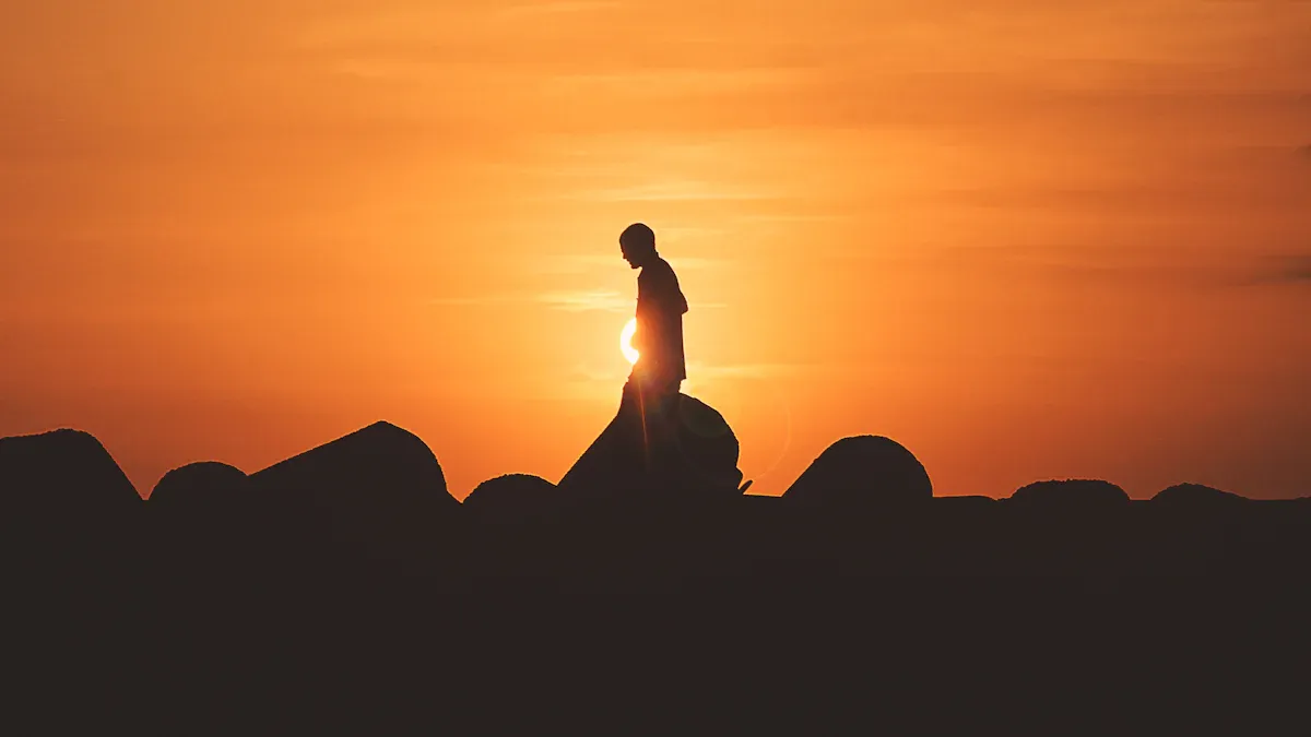 Cultivating Yin and Yang: Why Being Single is the Best Time for Growth