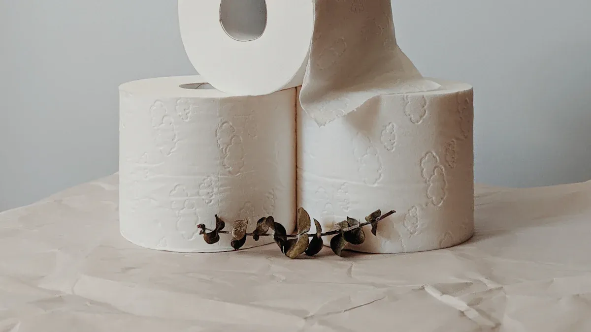 The production process of tissue paper jumbo roll including tissue paper raw material, Parent Roll, and Jumbo Roll