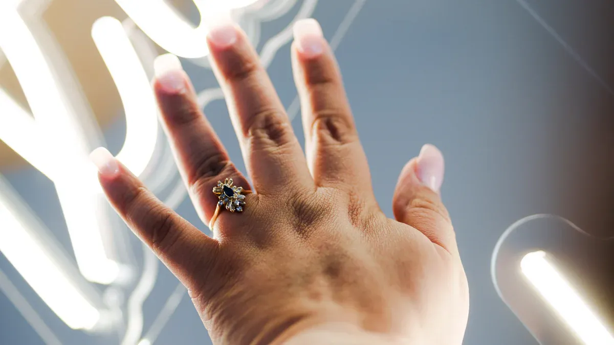 Creative Lightbox Display Lighting