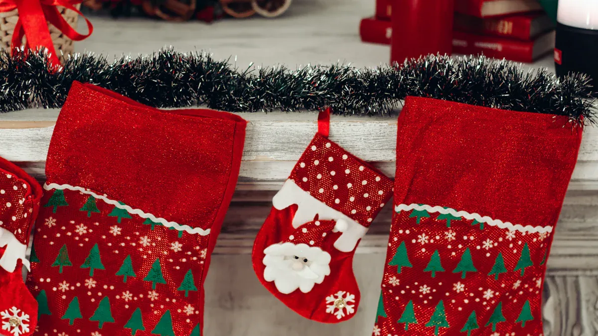 How to Choose Giftable Christmas Socks