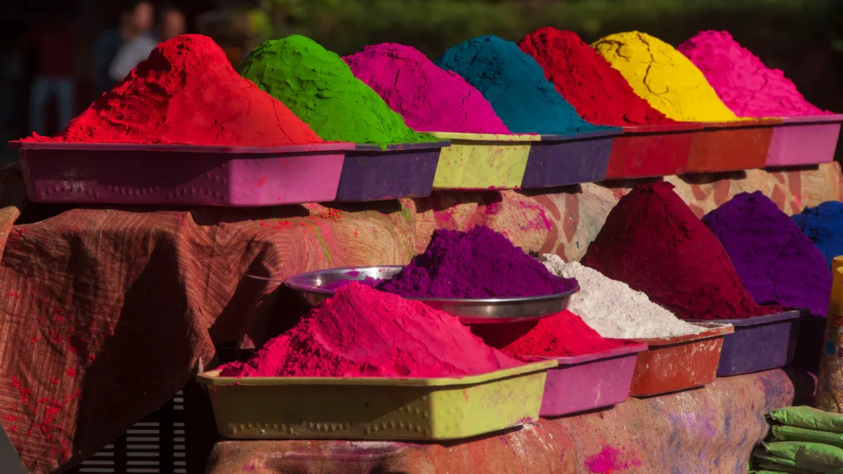 Types de colorants dispers&eacute;s pour la teinture des tissus