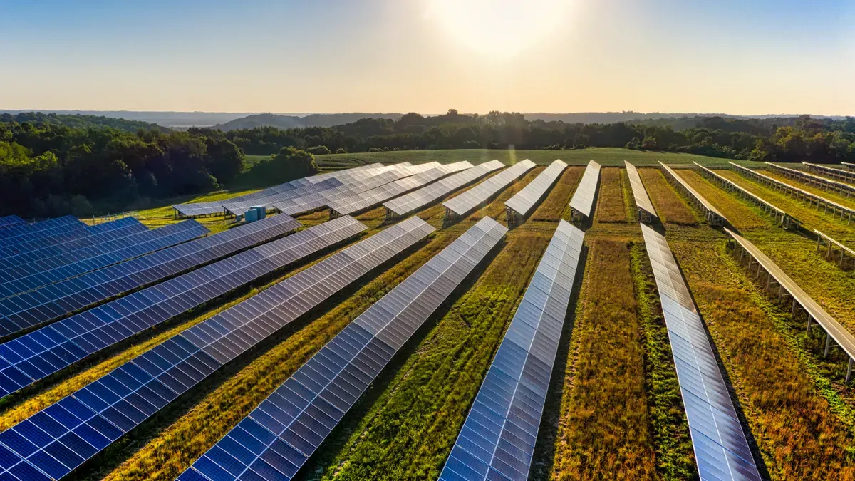Solar Output Drops in Hot Weather