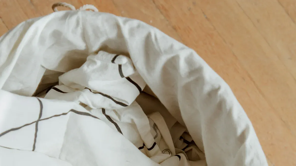 Clean Fabric Storage: Steps