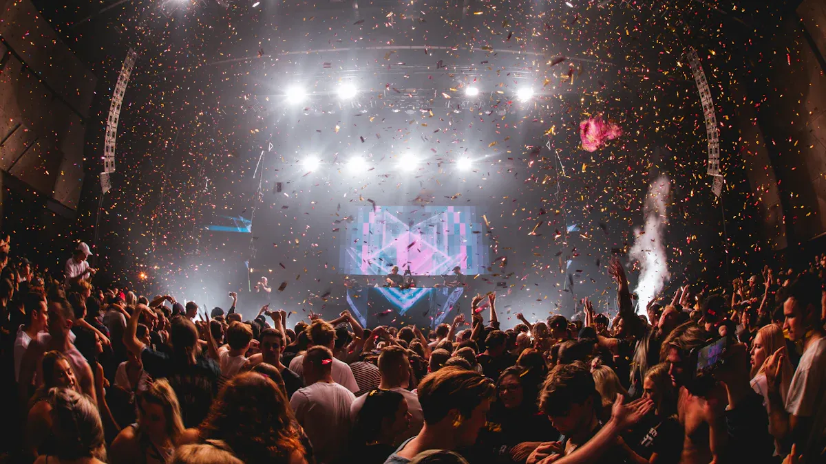 What to Expect at Ayumi'
style=