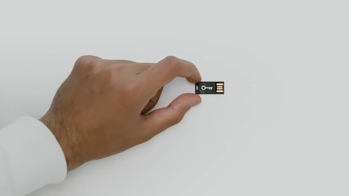 Key Features of USB Flash Memory