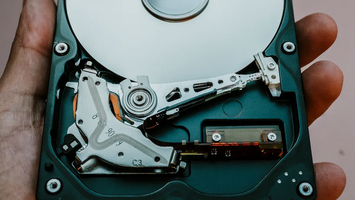 Storage Devices and SSD