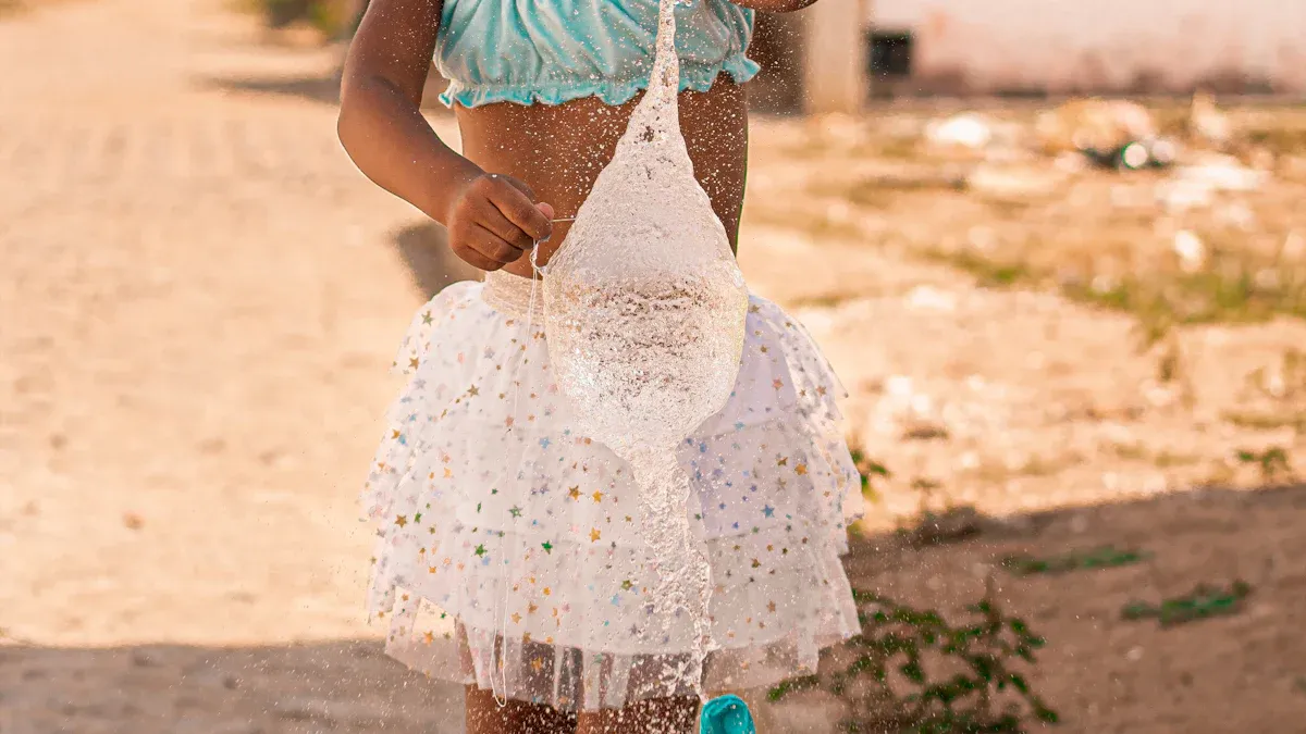Why Reusable Water Balloons Outshine Traditional Ones in 2025