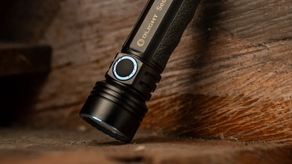 Choosing the Right EDC Flashlight