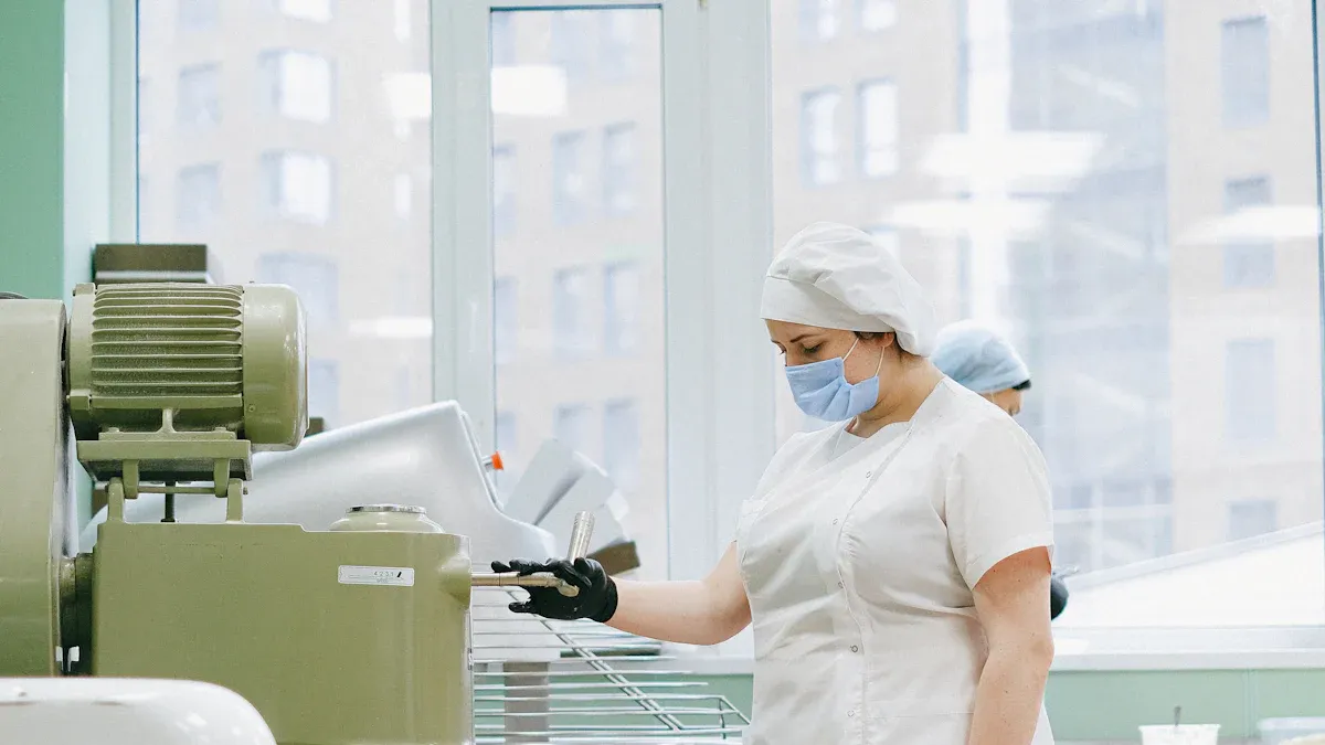 Complete Guide to Industrial Mixers for Food and Chemical Industries