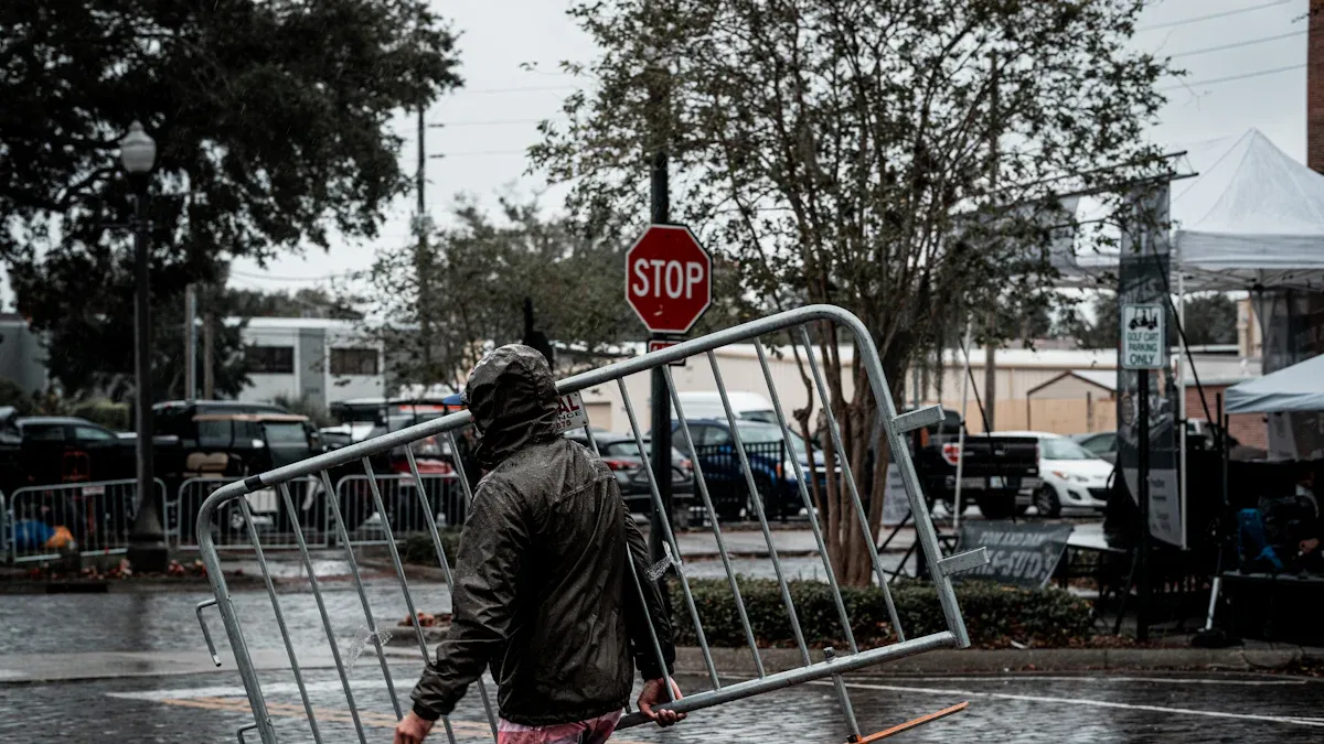Setting Up and Managing Crowd Control Barriers