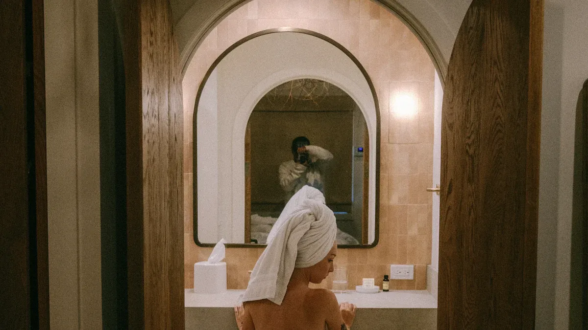 Design Appeal of Arched Mirrors