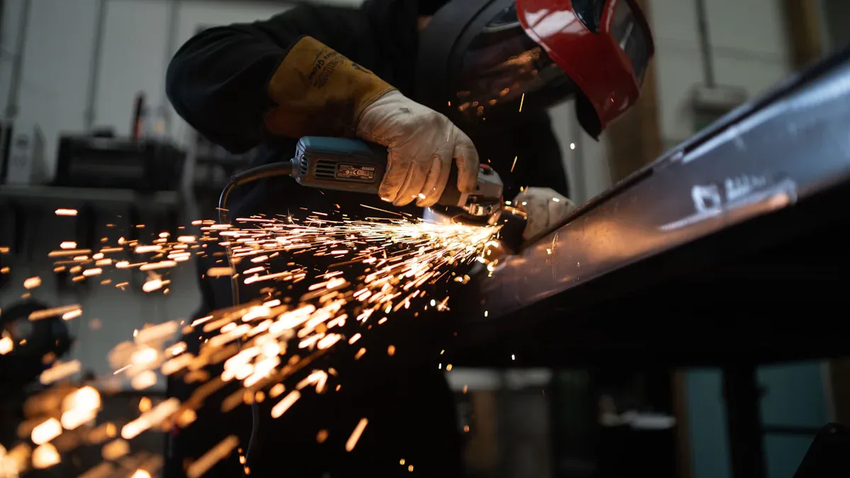 ファスナー用チタン鍛造プロセス