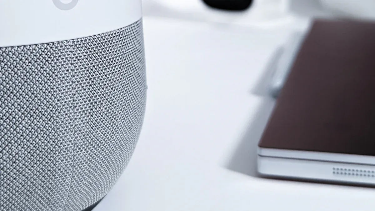 Top smart home displays for Alexa and Google Assistant