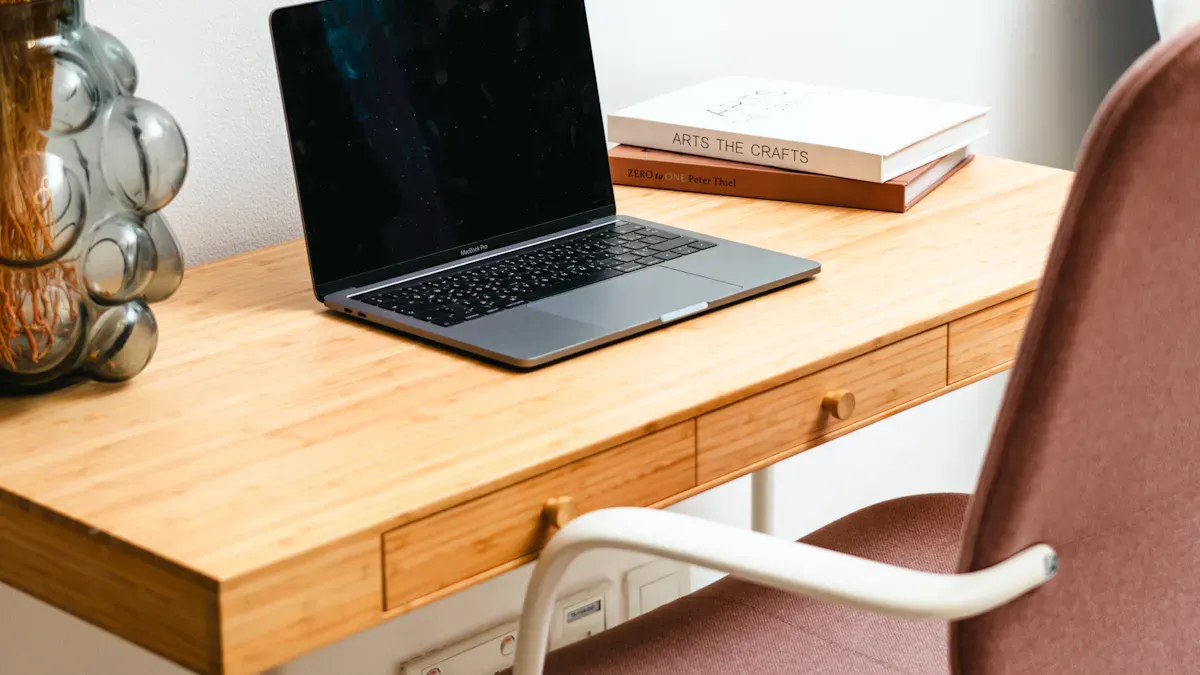 Screen Size & Viewing Distance for Office Comfort