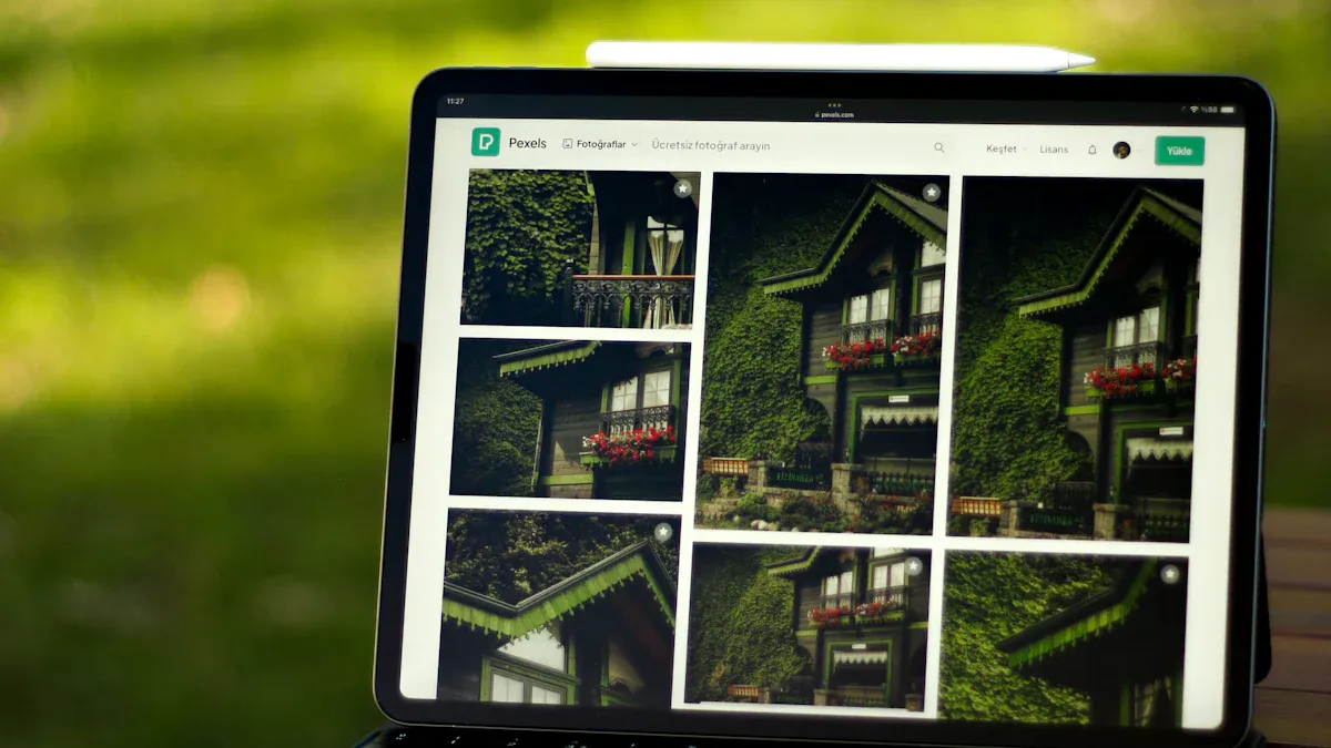 Multi-Frequency Display Explained for Everyday Laptop Users