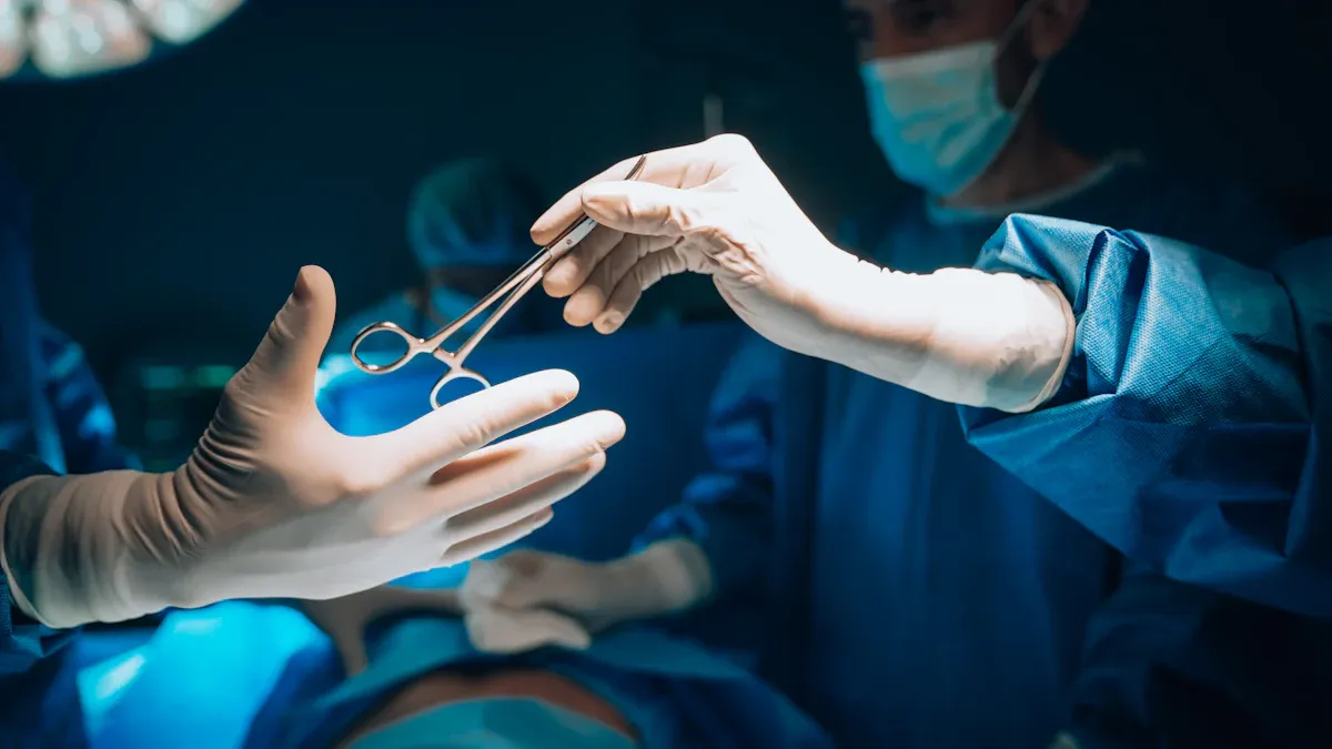 Characteristics and Important Applications of Laparoscopic Graspers
