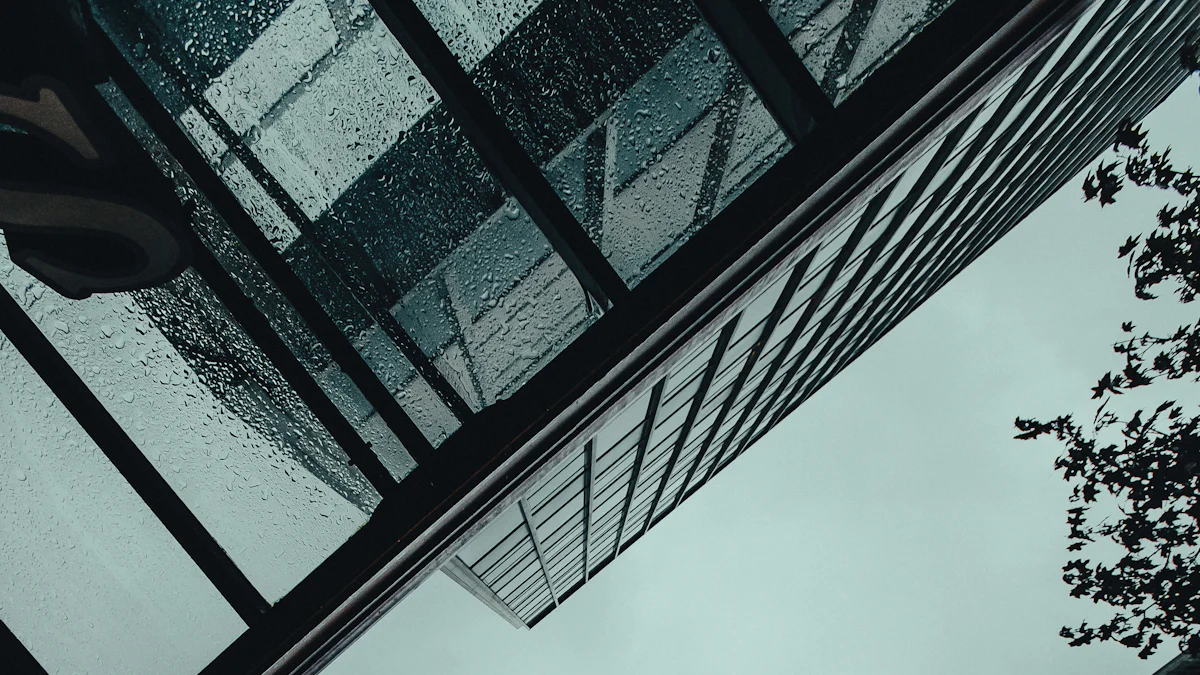 Technological Advancements in Eco-Friendly Flashlight Solutions