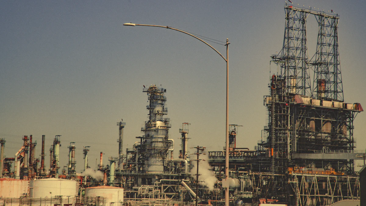 10 Reasons Reliable Lighting Is a Must for Oil Professionals