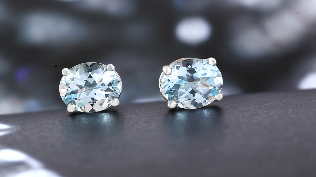 Moissanite vs Diamond What Sets Them Apart