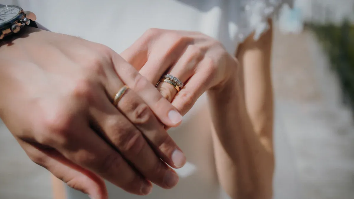 Why Life Moment Jewelry Holds Deep Emotional Meaning