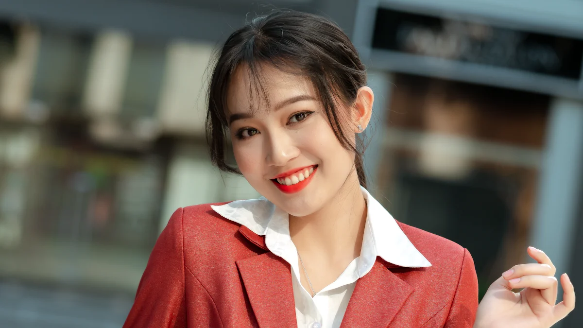 Top 10 Professional Interview Outfits for Women in 2025