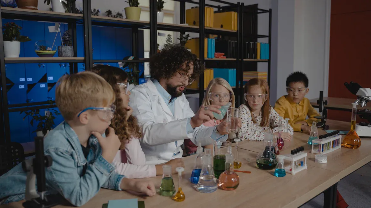 Using STEM Toys in Schools
