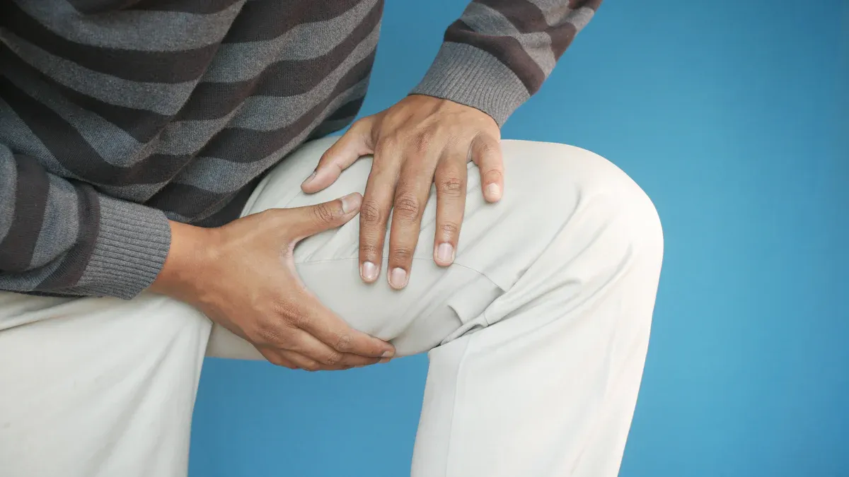 Knee Joint Instability Symptoms