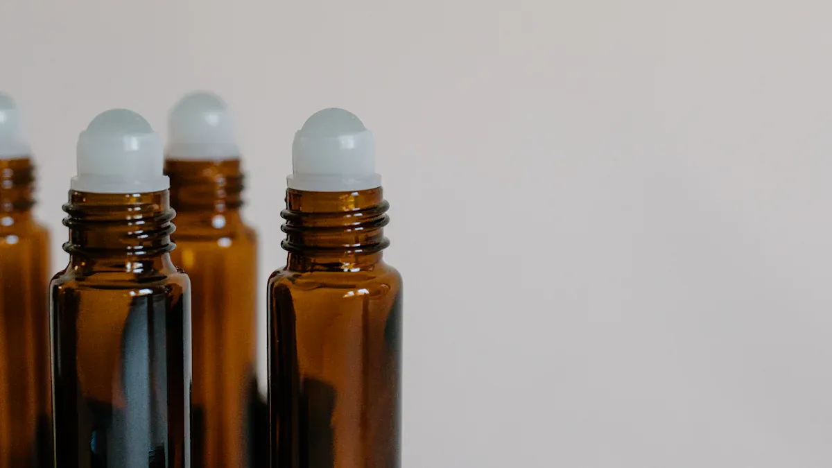 The benefits of using a roll-on glass bottle with metal ball over plastic