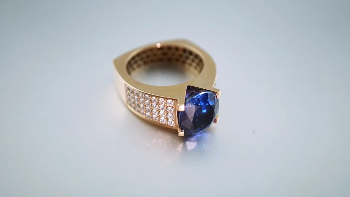 Jewelry design service for custom rings