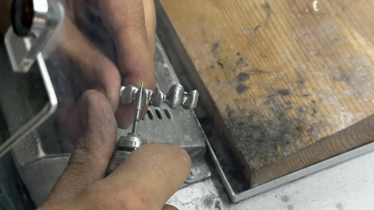 Tip 4: Verify Materials and Art Nouveau Jewellery Techniques