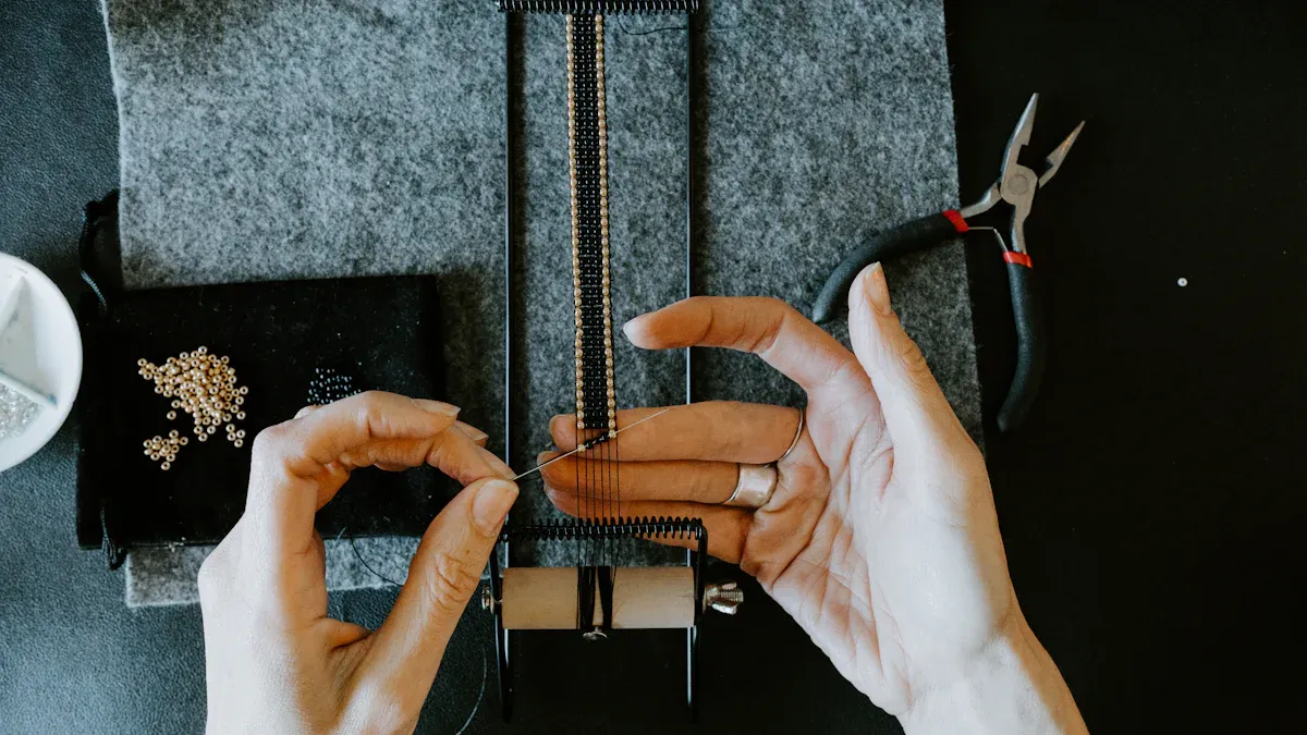 How to Choose the Right Fashion Jewelry Manufacturer