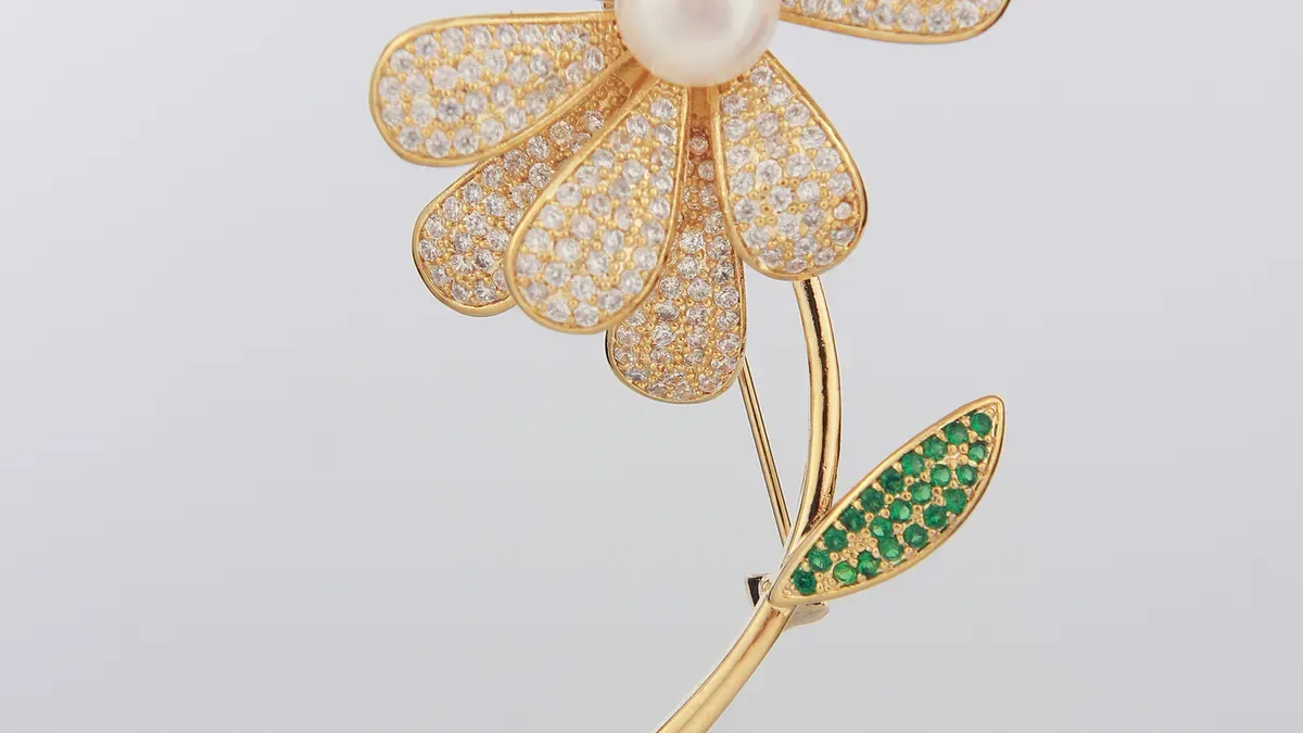 How to Design and Commission a Custom Pearl and Gemstone Brooch