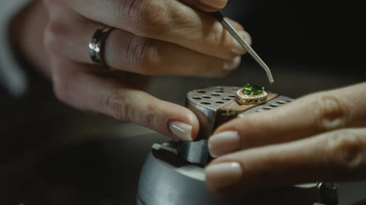 Cutting and Setting Techniques