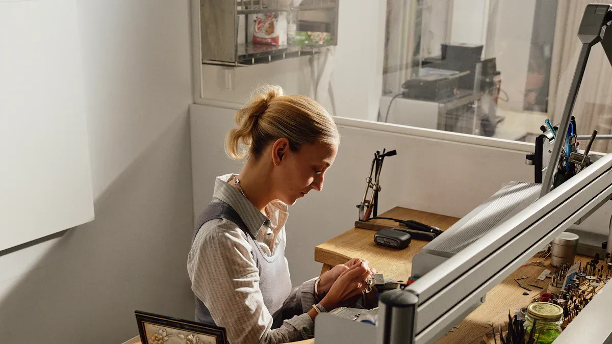 How a CAD Jewelry Design Team Brings Ideas to Life