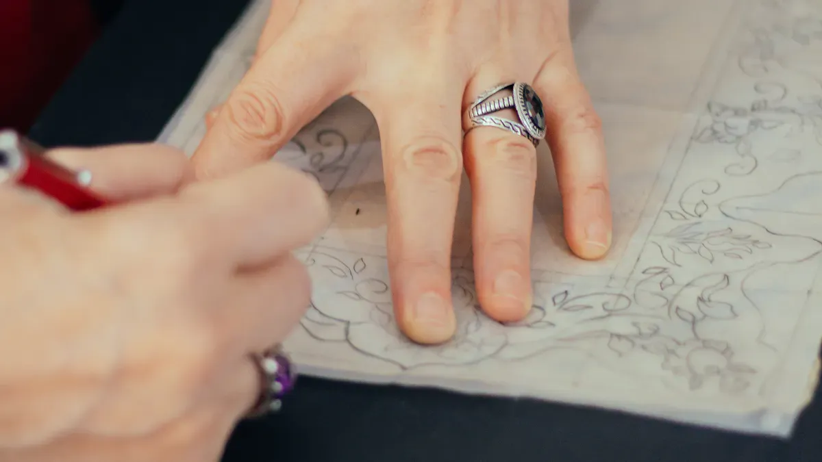 How to develop jewelry from sketches or CAD files