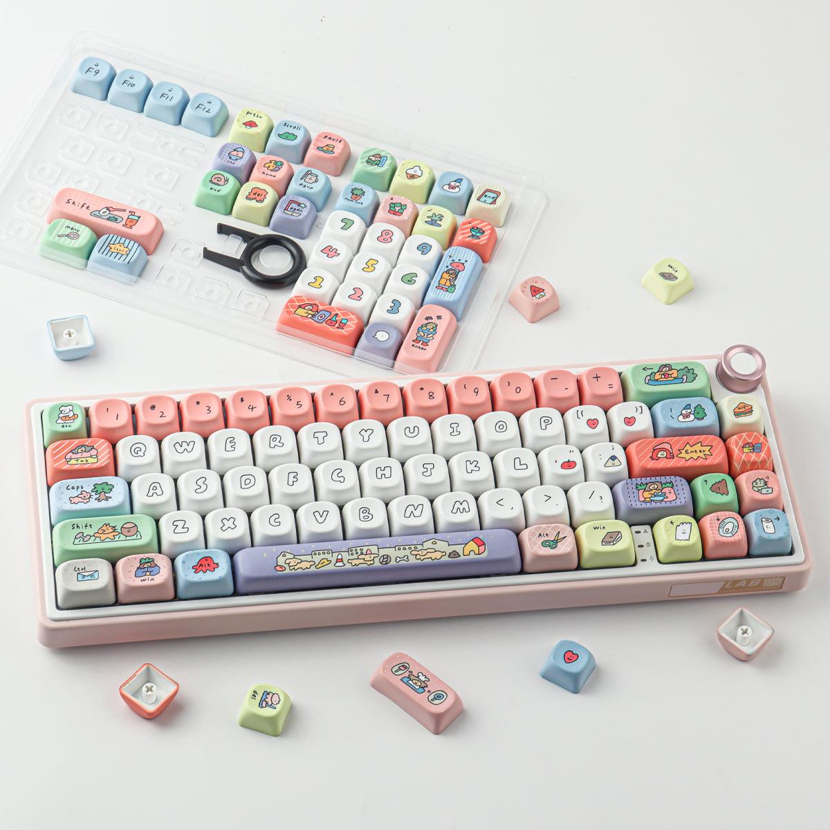Smiley Face MOA Keycaps Design
