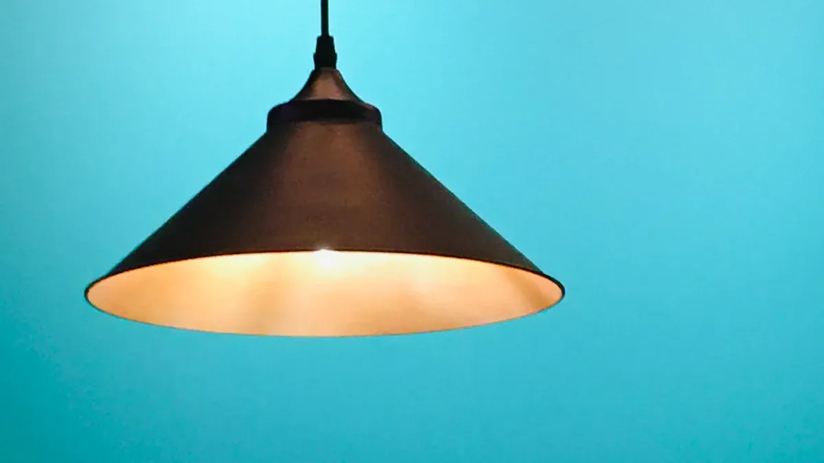 Höhenverstellbare Pendelleuchten: Die besten Modelle im Test