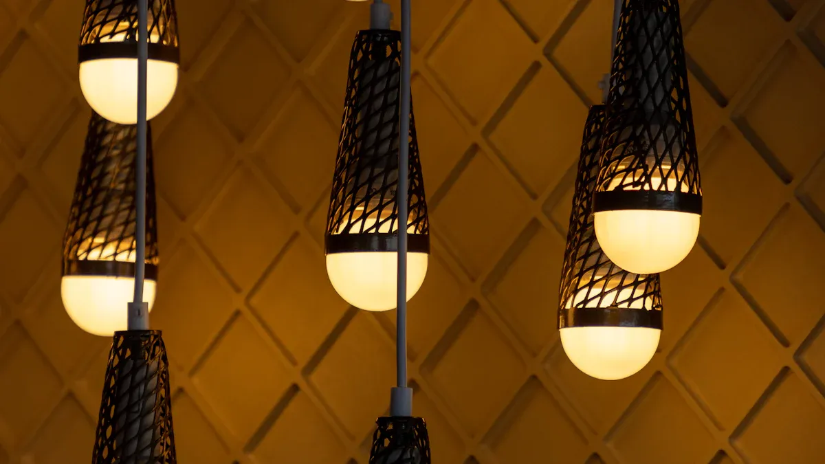 What Are Ceramic Pendant Lights?