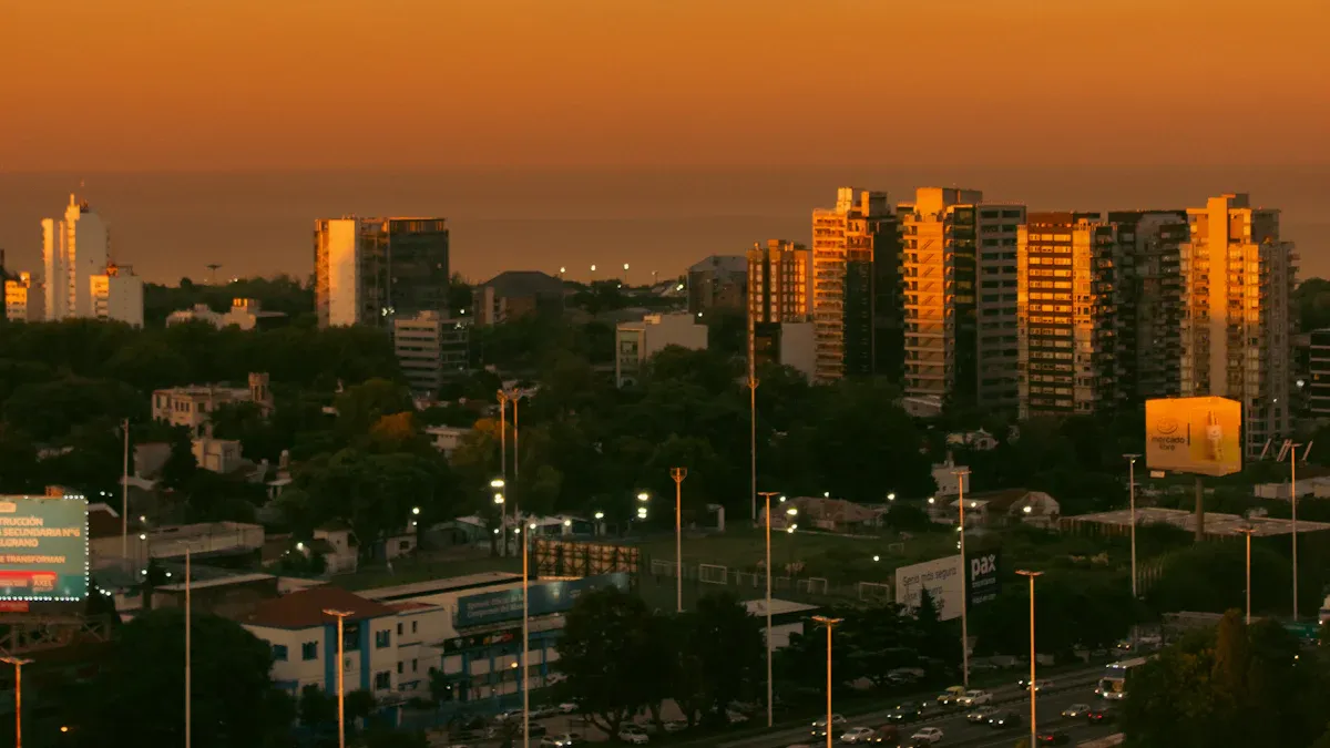 MercadoLibre'
                style=