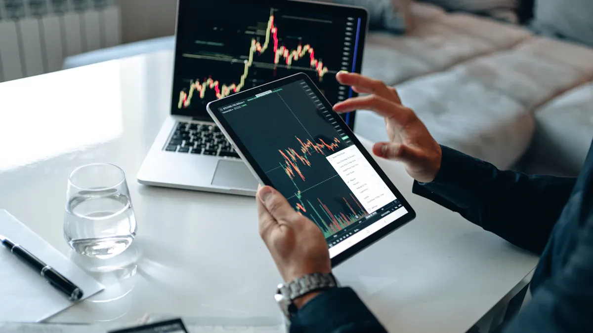 Benefits of Using an Intermediary in Global Trade