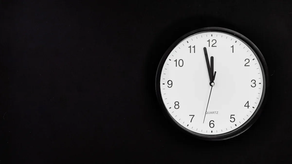 Timing and Focus: Black Friday vs Cyber Monday